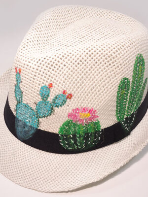 31080015 Καπέλο Ψάθινο Με Ζωγραφική Κακτάκια