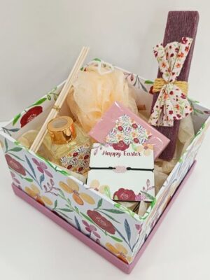 Πασχαλινό Σετ Δώρου Με Λαμπάδα Σε Κουτί