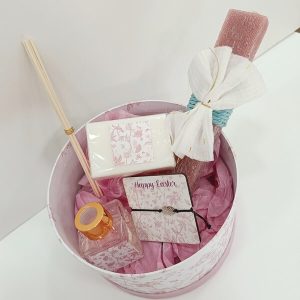 Πασχαλινό Σετ Δώρου Με Λαμπάδα Σε Κουτί